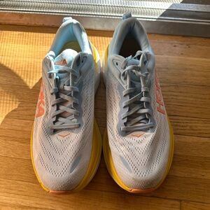 Honka Bondi 8, women’s size 11B, very lightly worn almost like new!